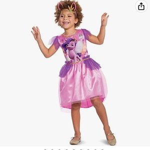 New Pipp Petals Costume. Size XS 3T-4T My Little Pony